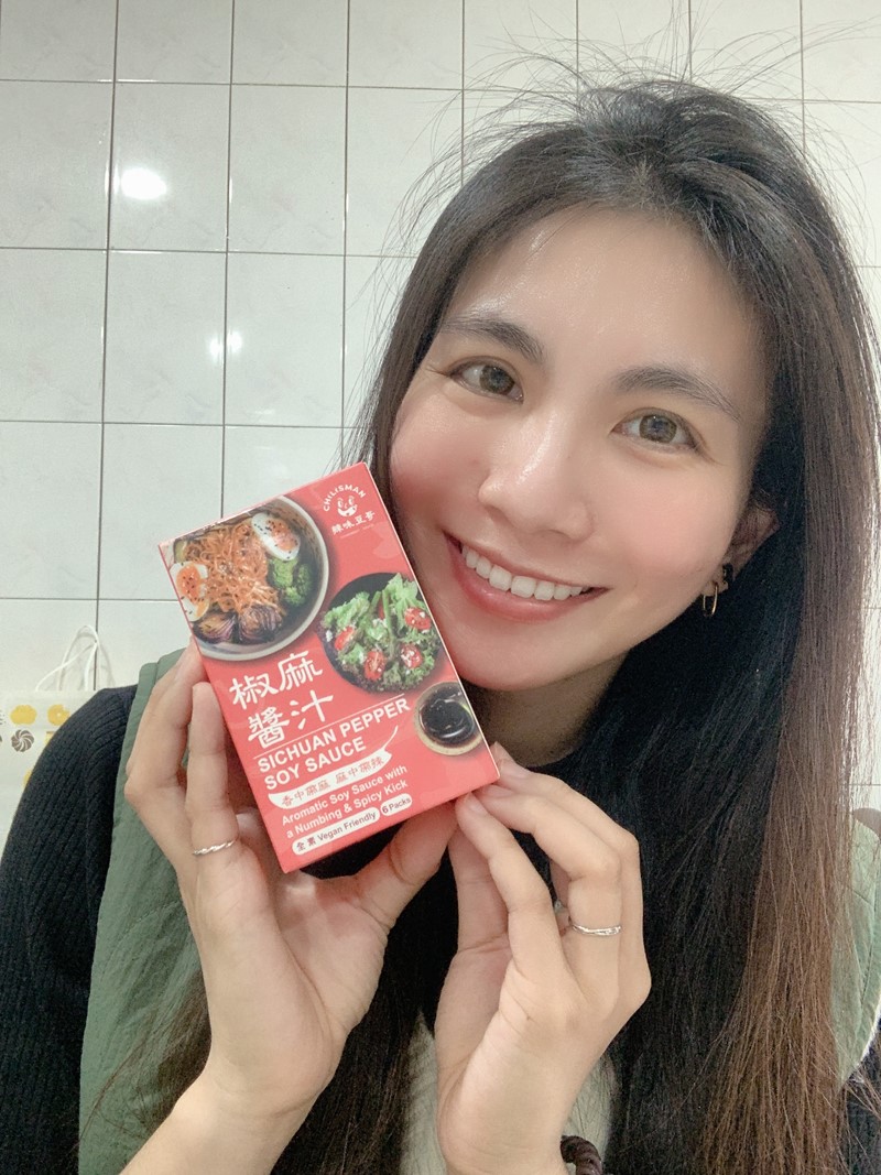 女人知己試用大隊,口碑行銷,部落客行銷,台中美食,伴手禮,美食推薦,禮盒,台灣美食,送禮,在地美食,團購美食,辣味豆哥,chilisman,辣椒粉,花椒粉,鬼椒,魔鬼椒,椒麻醬,紅油炒手醬汁,沙拉醬,拌麵醬,涼麵醬,椒麻風味醬,椒麻醬汁,麻油薑風味醬,麻油薑醬汁,台中美食,伴手禮,美食推薦,禮盒,台灣美食,送禮,在地美食,團購美食,醬汁,辣味豆哥,chilisman,台中美食,伴手禮,美食推薦,禮盒,台灣美食,送禮推薦,企業送禮,台中美食,伴手禮,美食推薦,禮盒,台灣美食,送禮推薦,企業送禮,花椒香辣醬,辣椒醬,辣醬,花椒醬,辣椒醬推薦,辣椒油,川味,川味麻辣,青花椒,大紅袍,xo干貝醬,xo醬,干貝醬,醬,醬料,海鮮醬,XO醬炒蘿蔔糕,麻油薑,麻油,薑,薑絲,薑泥,麻油麵線,老薑